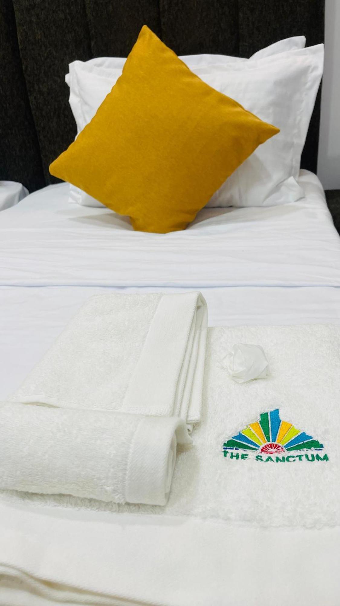 The Sanctum Hotel Talaimannar Buitenkant foto